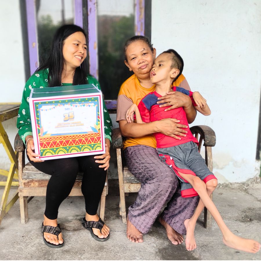 Women-led artisan community in Yogyakarta empowering families through upcycled handmade crochet work